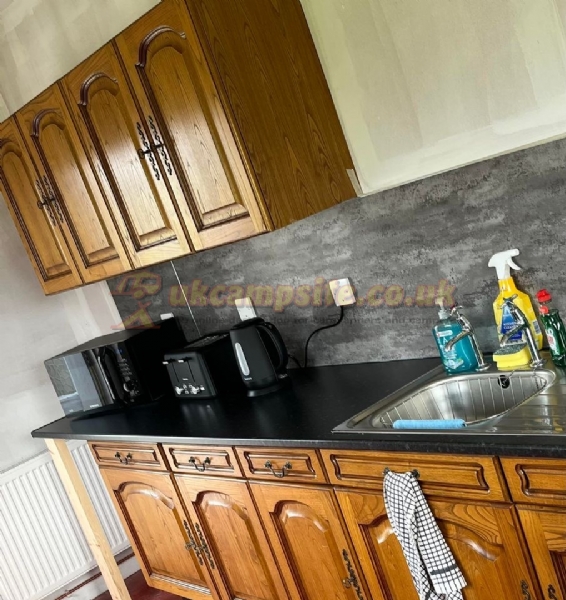 Woodend Caravan And Camping Site