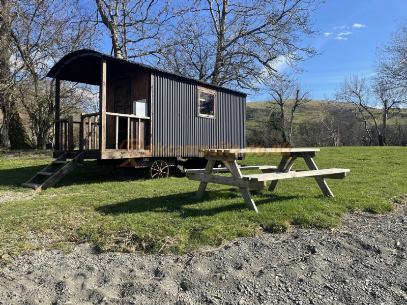 Gwersyllfa Pant Yr Onnen Lakeside Campsite