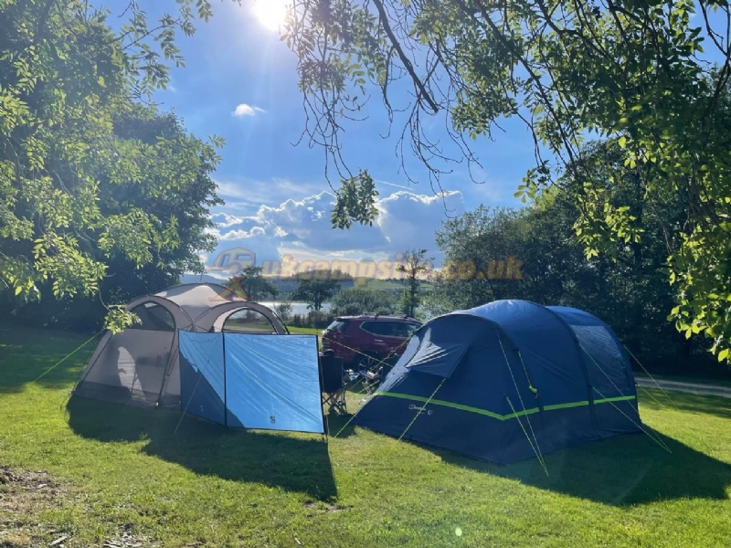 Gwersyllfa Pant Yr Onnen Lakeside Campsite