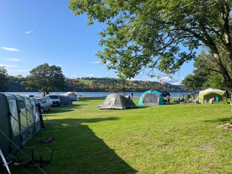 Gwersyllfa Pant Yr Onnen Lakeside Campsite