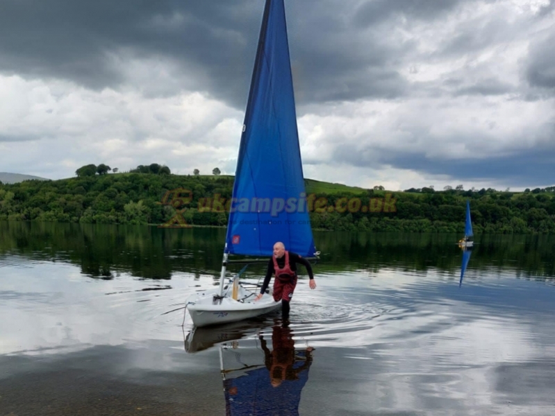 Gwersyllfa Pant Yr Onnen Lakeside Campsite