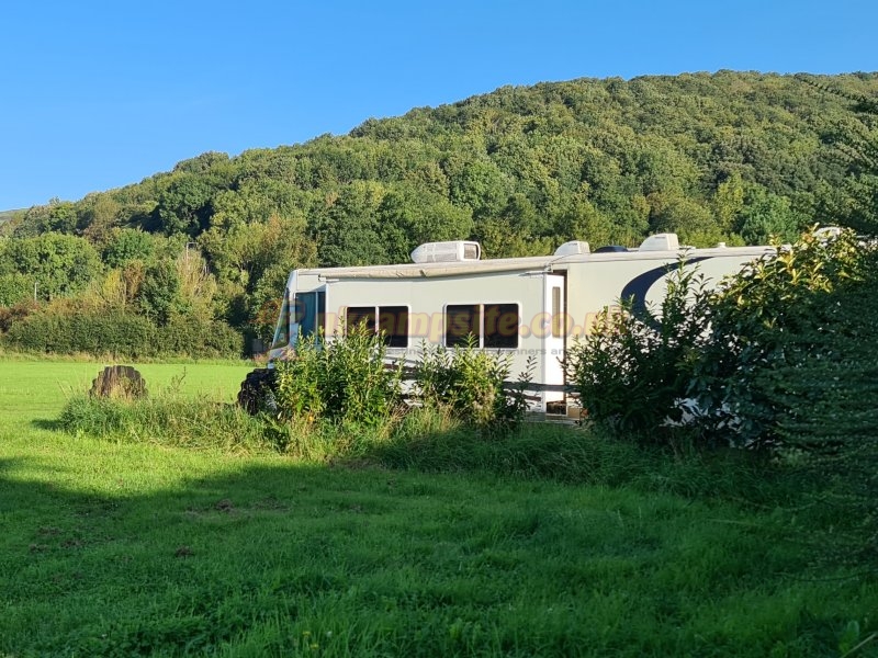 Broadway Cottage Caravan And Camping