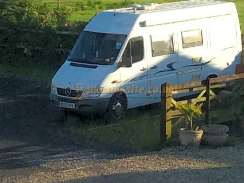 Broadway Cottage Caravan And Camping