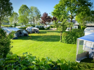 Camping And Appartementen De Rijnstrange