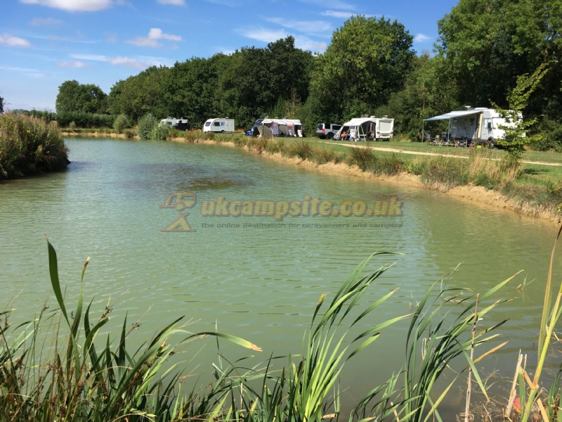 Stretton Lakes Touring Park