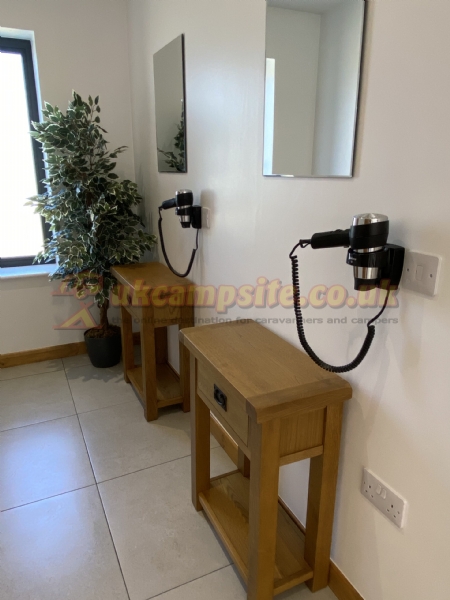 Stretton Lakes Touring Park