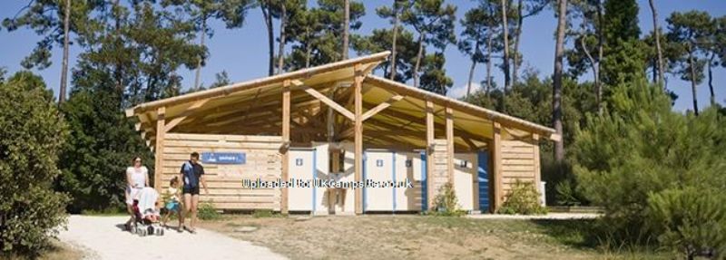 Huttopia Oleron Les Pins
