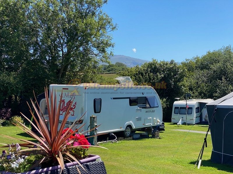 Rhyd Y Galen Caravan And Camping Park