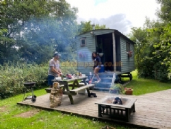Rhyd Y Galen Caravan And Camping Park