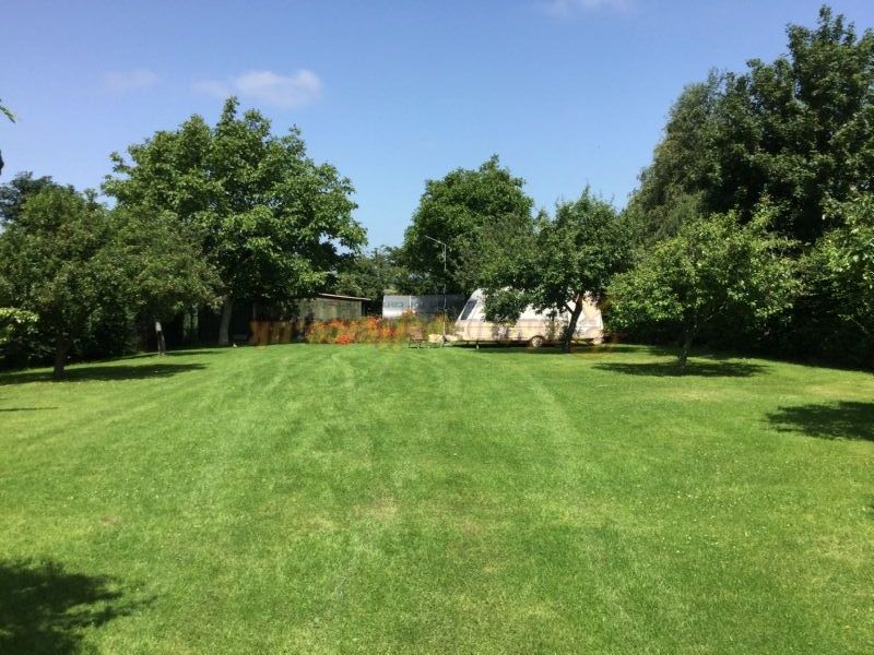Horseshoe Lake Fishing And Caravan Site