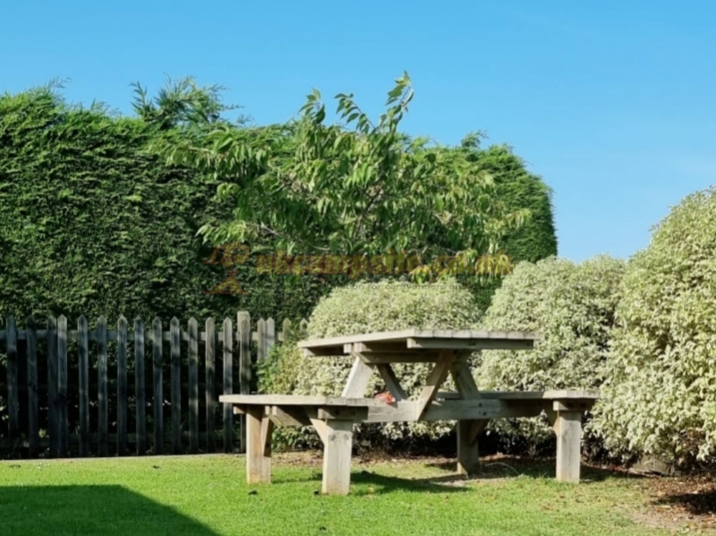 Toppers Caravan Park