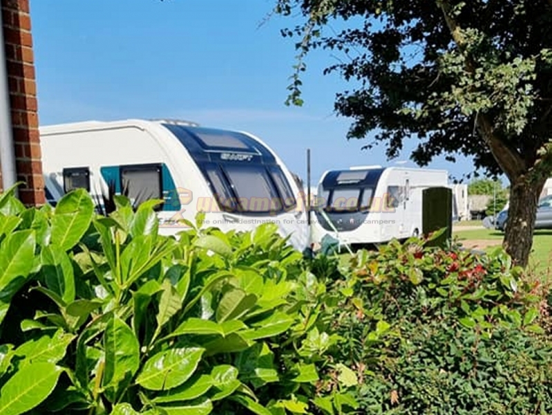 Toppers Caravan Park