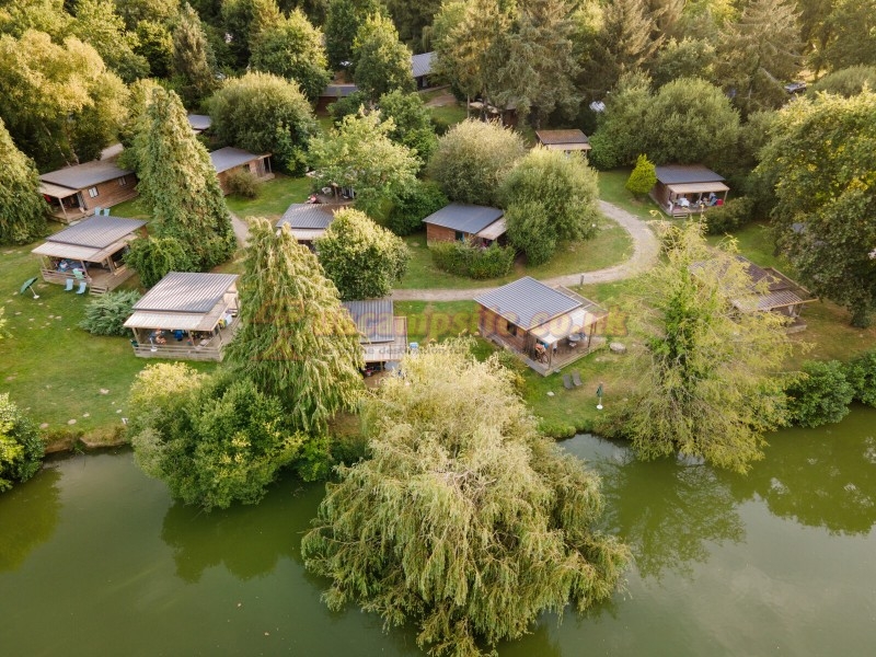 Camping Huttopia Baie Du Mont St Michel