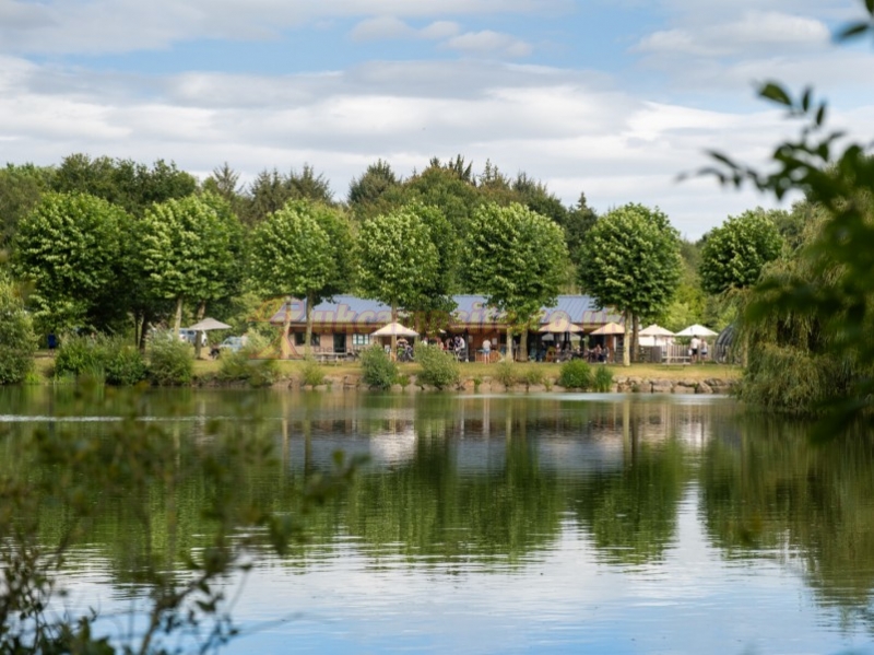 Camping Huttopia Baie Du Mont St Michel