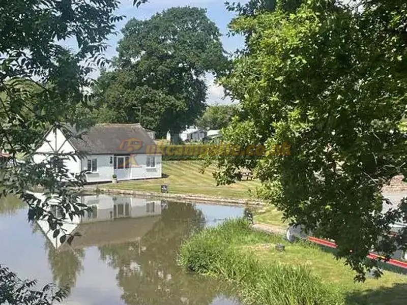 The Wharf Caravan Park