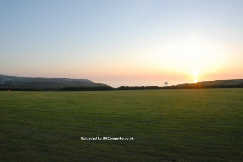 Trevellas Manor Farm Caravan And Campsite