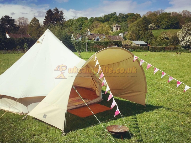 Seren Bach Campsite (was The Radnor Arms)