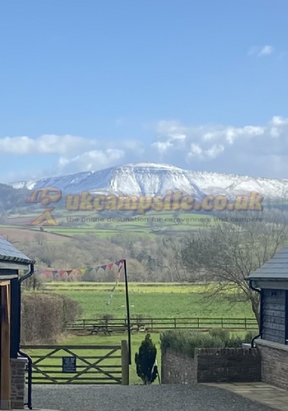 Seren Bach Campsite (was The Radnor Arms)