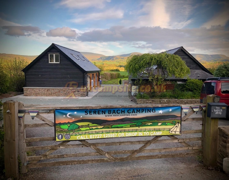 Seren Bach Campsite (was The Radnor Arms)