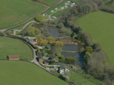 Luccombes Coarse Fishery Campsite