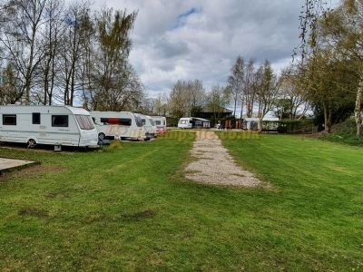 Oakmere Caravan Park And Fishery